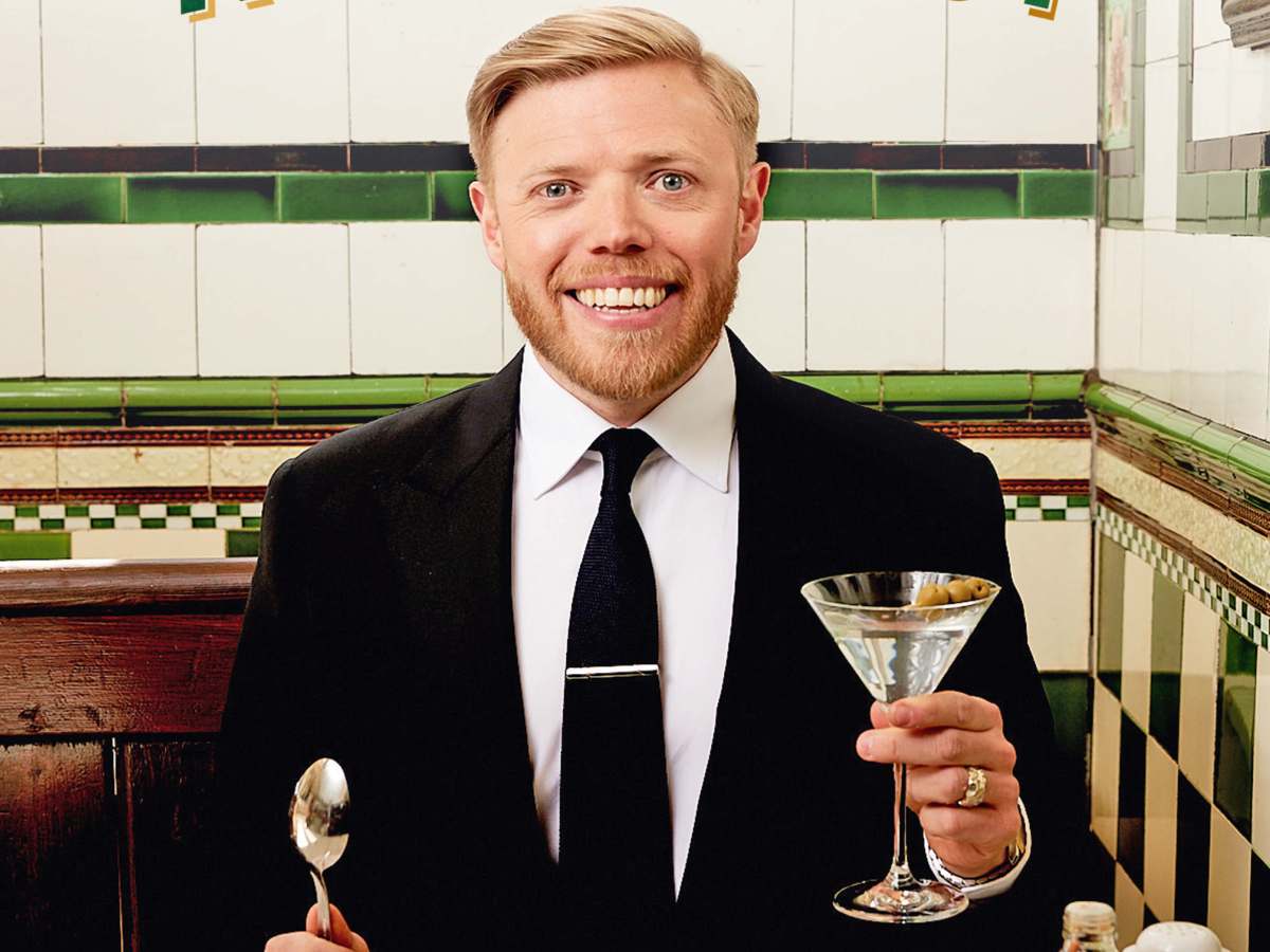 8 Non-Fiction Books to Dive into this Autumn